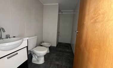 VENTA DEPARTAMENTO MONOAMBIENTE CON COCHERA  APTO CREDITO  VERDI 57