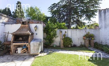 Casa de 3 dormitorios en Adrogue