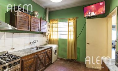 Casa de 3 dormitorios en Adrogue