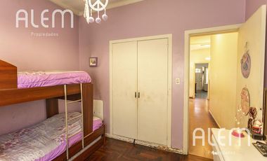 Casa de 3 dormitorios en Adrogue