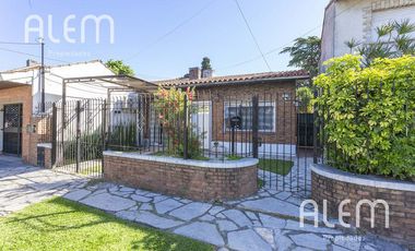 Casa de 3 dormitorios en Adrogue