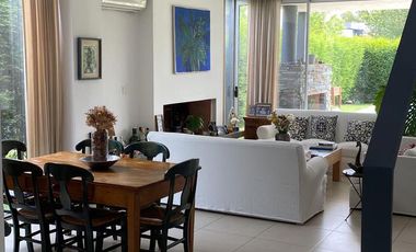 Casa en el Barrio Tipas