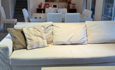 Moderna Casa en venta en  Santa Maria de los Olivos