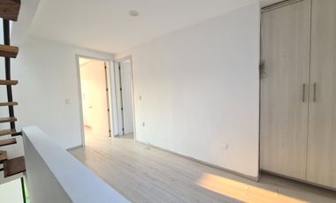 Casa en Venta Lomas de la Rioja / Frente a area verde