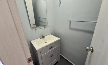 Casa en Venta Lomas de la Rioja / Frente a area verde