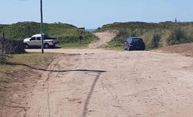 Casa en venta - 2 Dormitorios 2 Baños - Mar de Cobo