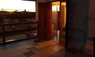 Casa en venta - 2 Dormitorios 2 Baños - Mar de Cobo