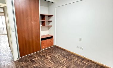ALQUILER! Departamento de categoría de 2 dormitorios + dependencia en Santa Fe al 700, Barrio Norte