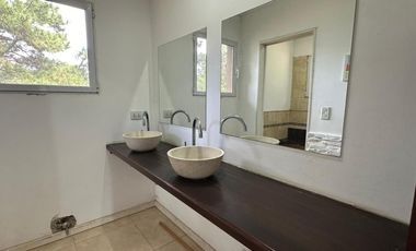 Casa en venta - 2 Dormitorios 2 Baños - Pinamar