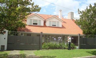 Chalet en Los Troncos