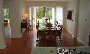 Chalet en Los Troncos