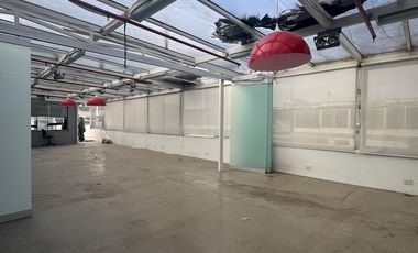 ALQUILER DEPOSITO 6200 M2  DIVIDO EN 3 MODULOS CON OFICINAS EN PARQUE PATRICIOS DISTRITO TECNOLOGICO