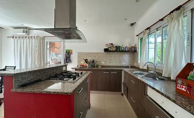 Casa en venta - 3 Dormitorios 2 Baños - Pinamar