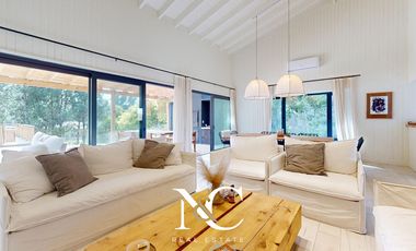 Casa en venta en Costa Esmeralda 5 ambientes