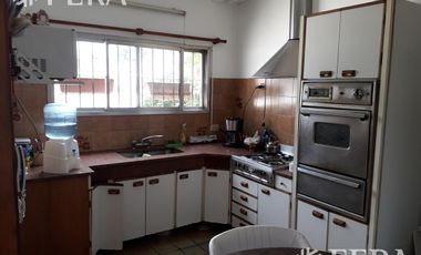 Venta casa chalet 4 ambientes con piscina en Don Bosco