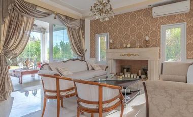 Casa en  alquiler con muebles en barrio Los Castores, Nordelta