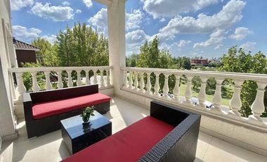 Casa en  alquiler con muebles en barrio Los Castores, Nordelta