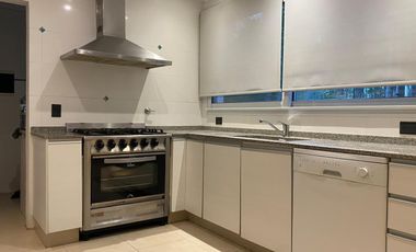 Casa en venta - 5 Dormitorios 4 Baños - Pinamar