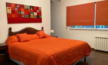 Casa en venta - 5 Dormitorios 4 Baños - Pinamar