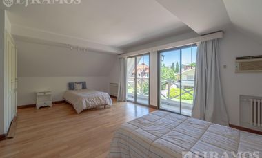 CASA EN SAN ISIDRO CHICO