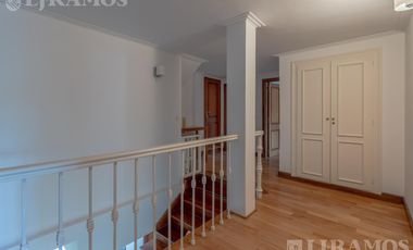 CASA EN SAN ISIDRO CHICO