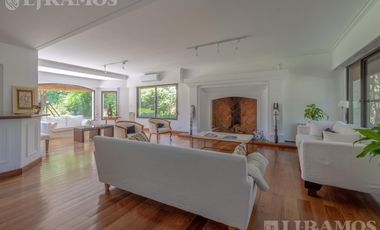 CASA EN SAN ISIDRO CHICO