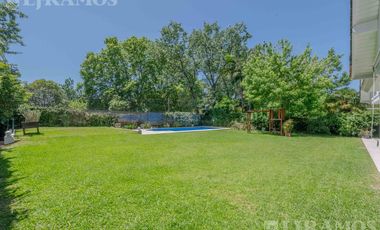 CASA EN SAN ISIDRO CHICO