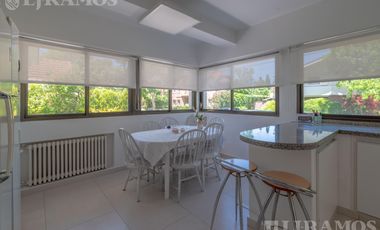 CASA EN SAN ISIDRO CHICO