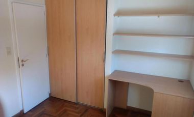 Casa en venta - 5 Dormitorios 4 Baños - City Bell