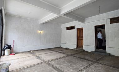 CASA 6 DORM 3 EST EN SAN CARLOS DE APOQUINDO