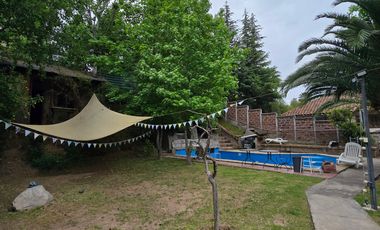 CASA 6 DORM 3 EST EN SAN CARLOS DE APOQUINDO