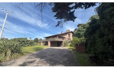 GRAN CHALET EN EL GOLF A 2 CUADRAS DEL MAR