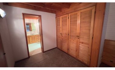 GRAN CHALET EN EL GOLF A 2 CUADRAS DEL MAR