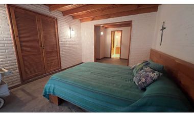 GRAN CHALET EN EL GOLF A 2 CUADRAS DEL MAR