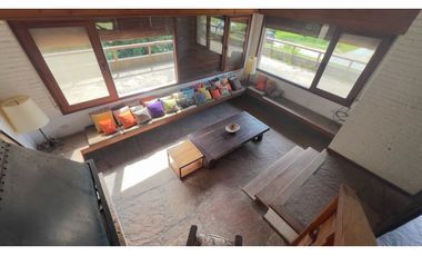 GRAN CHALET EN EL GOLF A 2 CUADRAS DEL MAR