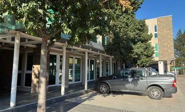 Local comercial en arriendo en COLINA