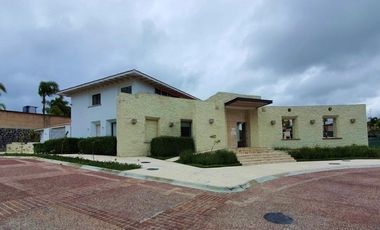 DEPARTAMENTO EN RENTA DE 3 REC. EN TOSCANA LOMAS DE ANGELÓPOLIS