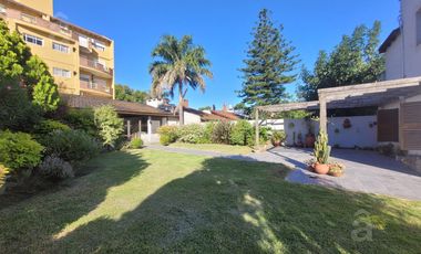 Casa en Villa Ballester - Venta - Seis Ambientes - Lote 15 mts x 50 mts.