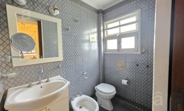 Casa en Villa Ballester - Venta - Seis Ambientes - Lote 15 mts x 50 mts.