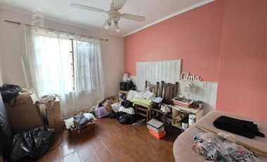 Casa en Villa Ballester - Venta - Seis Ambientes - Lote 15 mts x 50 mts.