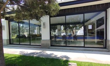 SE RENTA CASA EN ADAMAR DENTRO DE COTO MAREVNA