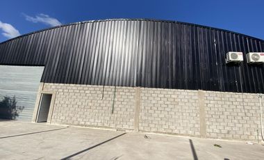 Importante Fracción de 7000 m2 con Piscina