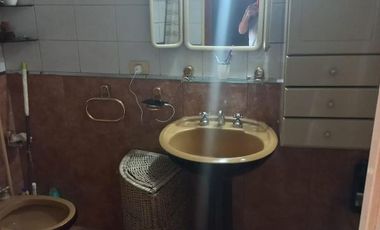 Casa en venta - 4 Dormitorios 3 Baños - Cochera - 1600Mts2 - Luis Guillón, Esteban Echeverría