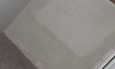 Casa en Florencio VarelaPres. Eduardo Lonardi Nº 65 entre Avenida Gobernador Monteverde y Juan Larrea. ????Florencio Varela. Barrio Villa Aurora.