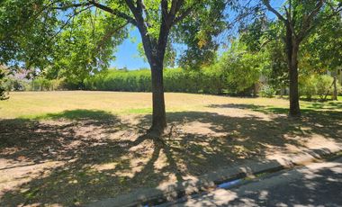 YA ESCRITURADO. ORIENTACION NORTE. LOTE INTERNO.