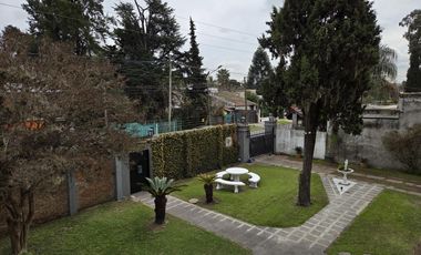 Venta Casa en San Miguel 5 ambientes con amplio Parque y Pileta
