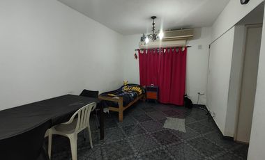 Departamento en  venta de 2 ambientes con balcón - Sarandí
