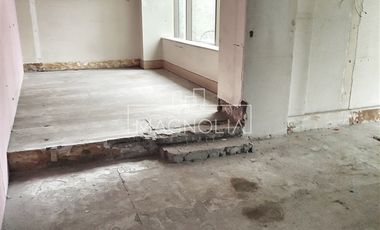 Local Comercial en Arriendo en A pasos del Metro Tobalaba, metro El Golf