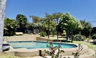 Casa en Venta en A Pasos de Troncal Urbano