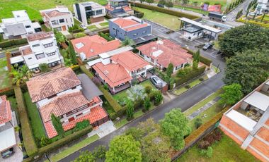 VENTA DE Casa campestre en la ceja